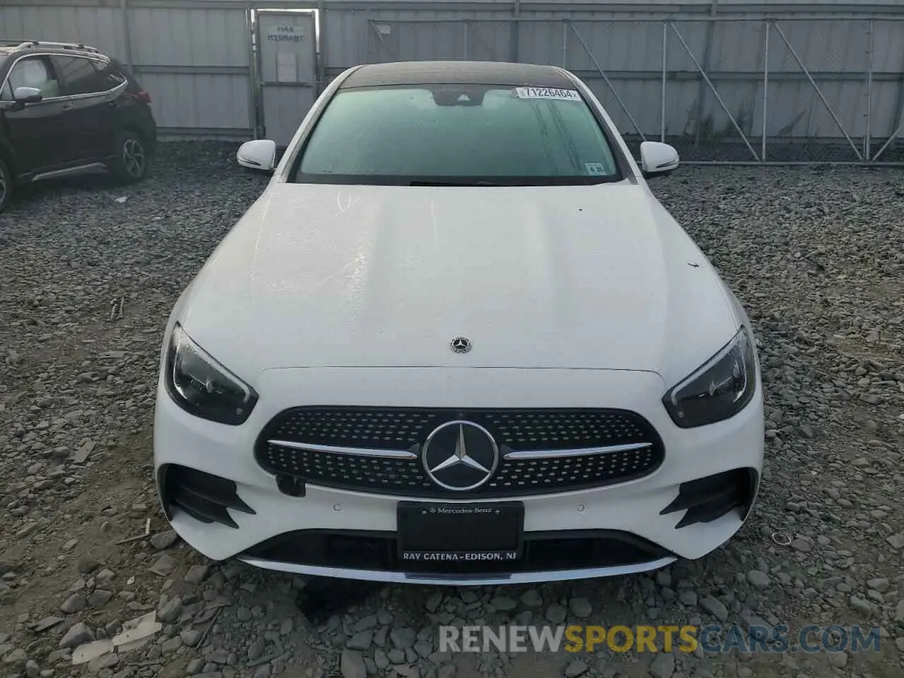 5 Photograph of a damaged car W1KZF8EBXMA981507 MERCEDES-BENZ E-CLASS 2021