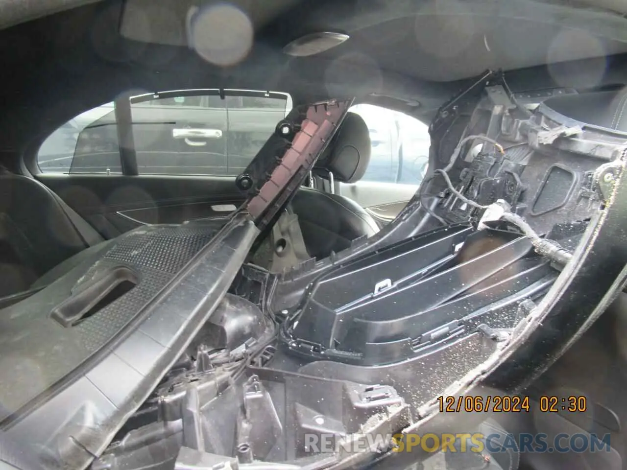 7 Photograph of a damaged car W1KZF8KB4MA997318 MERCEDES-BENZ E-CLASS 2021