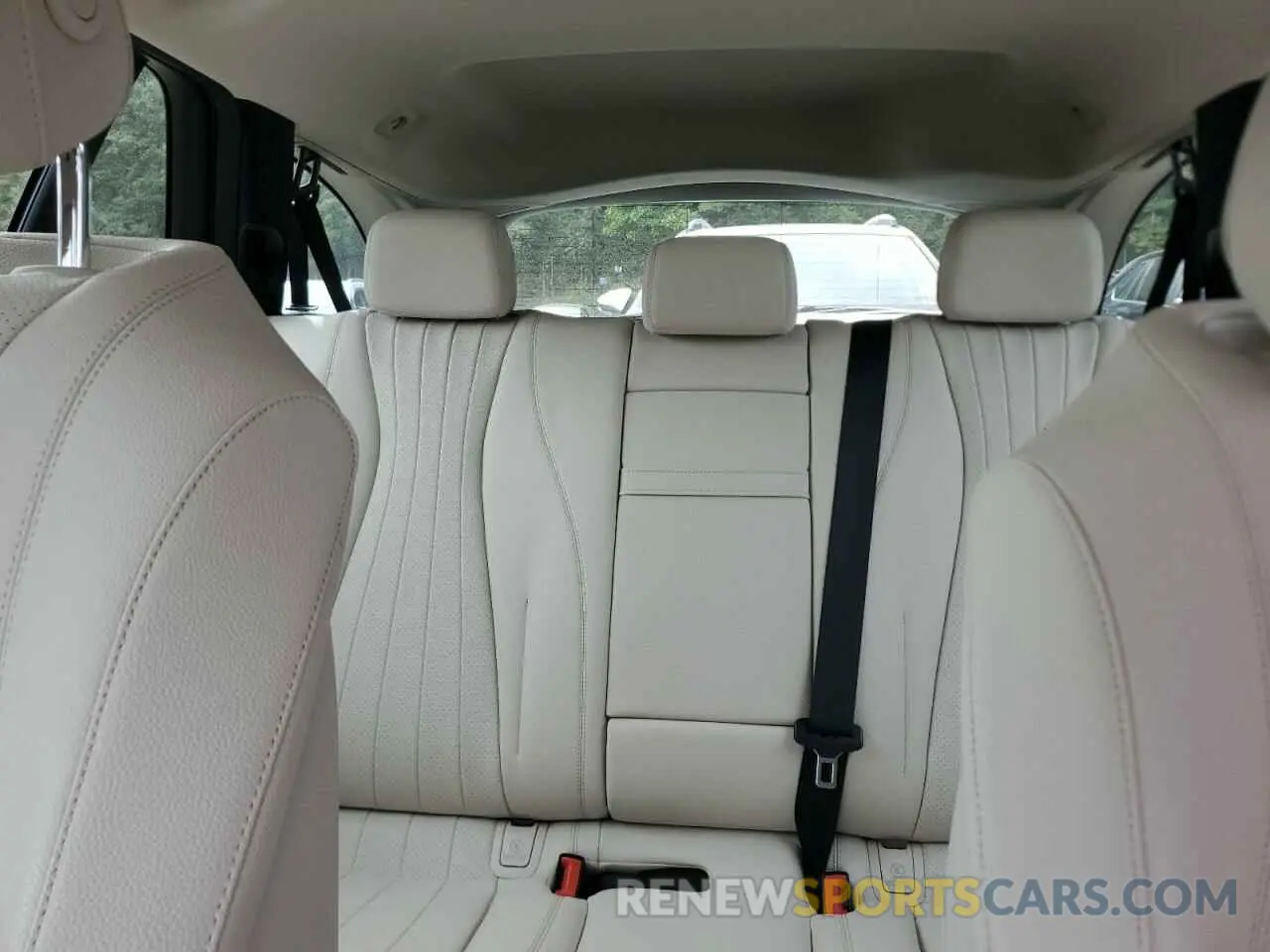 10 Photograph of a damaged car W1KZH6AB0MA938802 MERCEDES-BENZ E-CLASS 2021