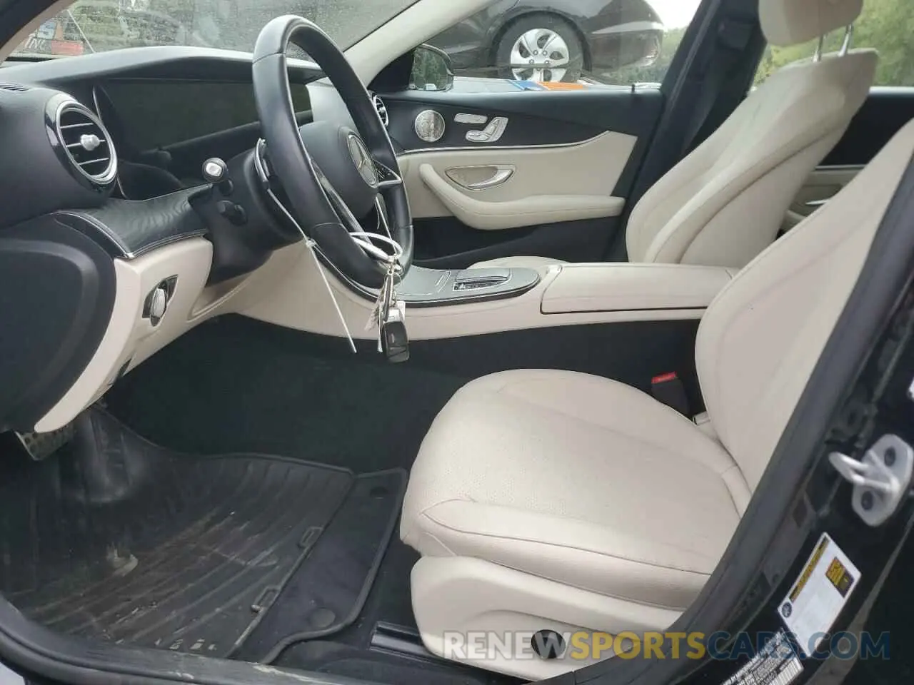 7 Photograph of a damaged car W1KZH6AB0MA938802 MERCEDES-BENZ E-CLASS 2021