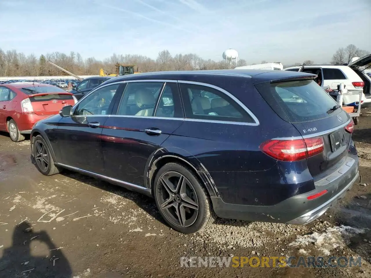 2 Photograph of a damaged car W1KZH6ABXMA957731 MERCEDES-BENZ E-CLASS 2021