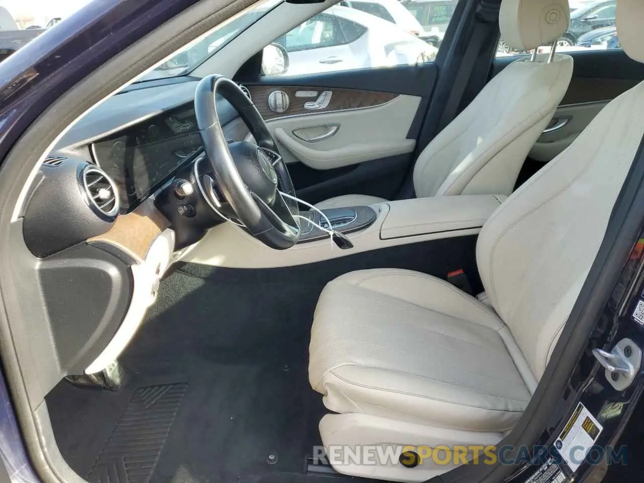 7 Photograph of a damaged car W1KZH6ABXMA957731 MERCEDES-BENZ E-CLASS 2021