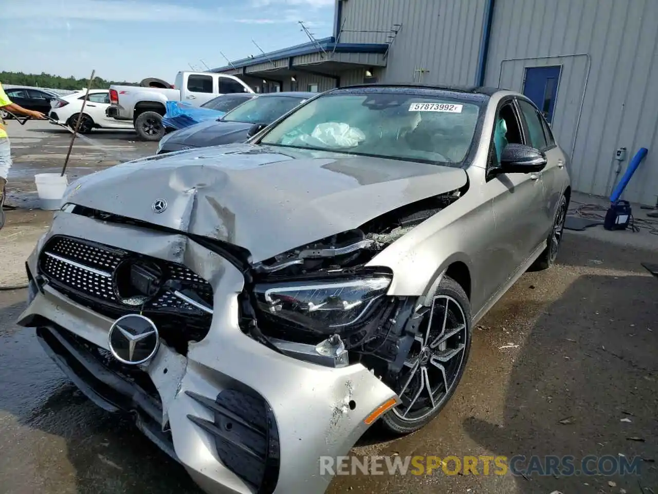 2 Photograph of a damaged car W1KZF5KB1NB087426 MERCEDES-BENZ E-CLASS 2022