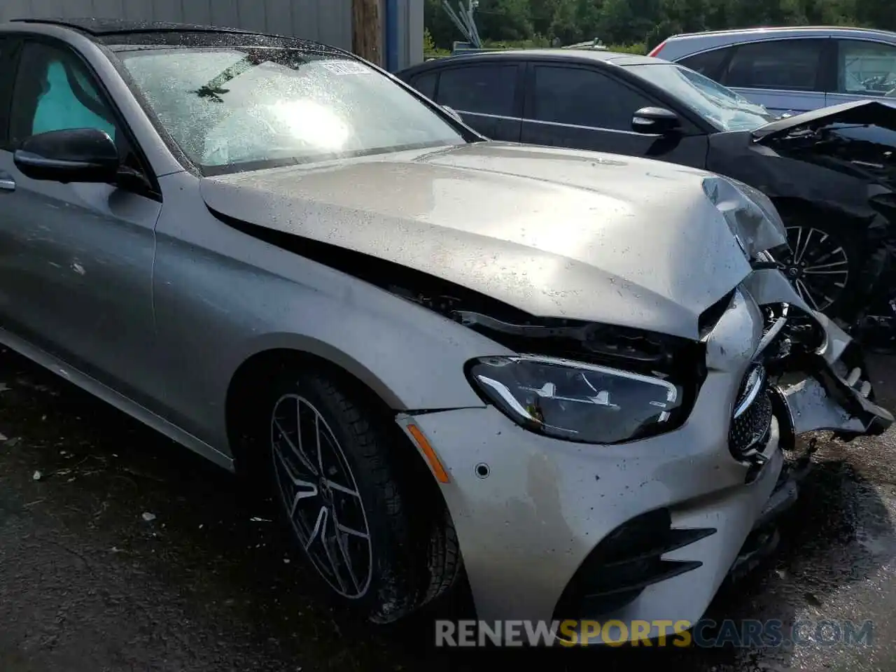 9 Photograph of a damaged car W1KZF5KB1NB087426 MERCEDES-BENZ E-CLASS 2022