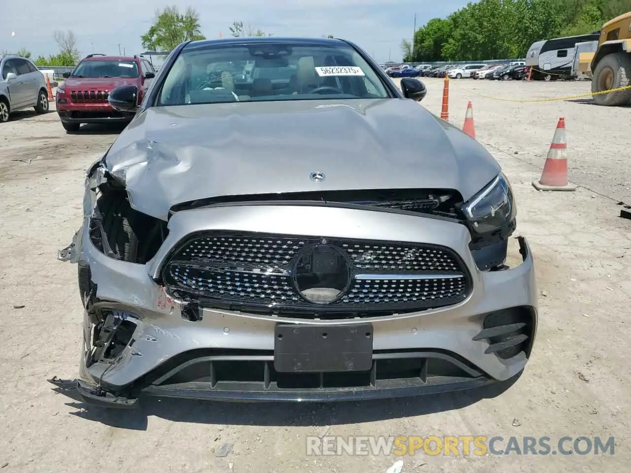 5 Photograph of a damaged car W1KZF5KB3NB079182 MERCEDES-BENZ E-CLASS 2022
