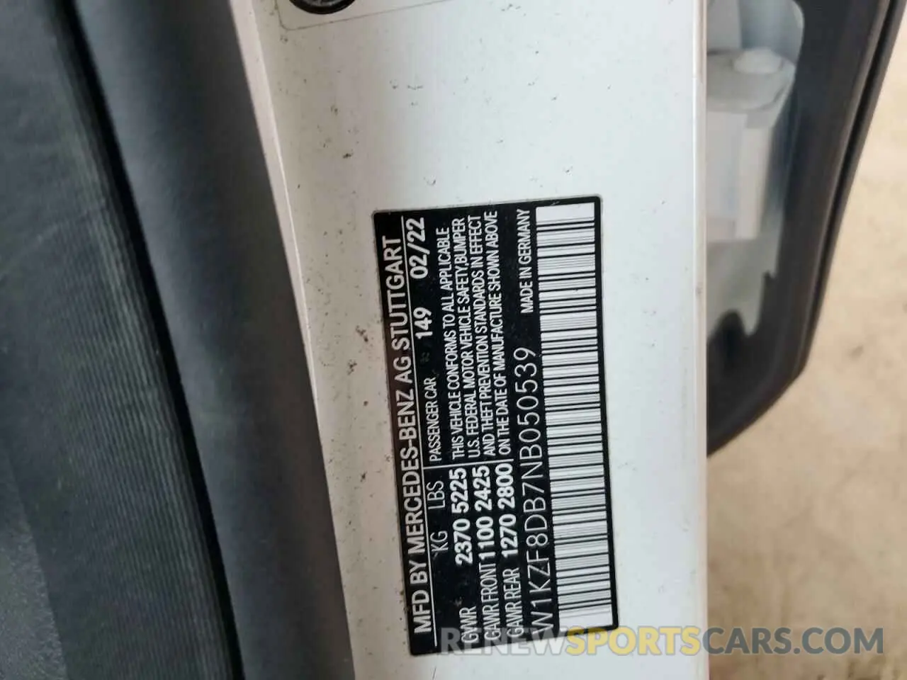 13 Photograph of a damaged car W1KZF8DB7NB050539 MERCEDES-BENZ E-CLASS 2022