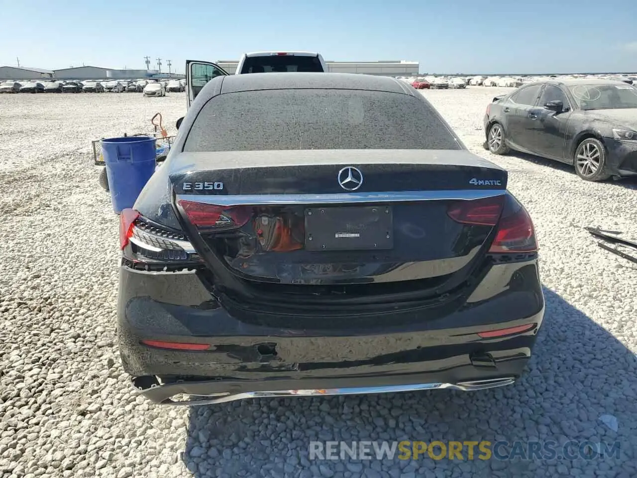 6 Photograph of a damaged car W1KZF8EB0NB072011 MERCEDES-BENZ E-CLASS 2022
