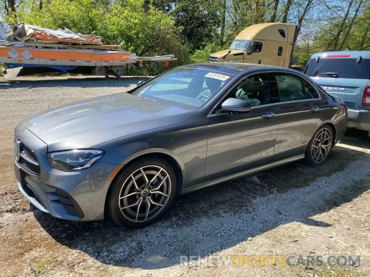 1 Photograph of a damaged car W1KZF8EB6NB019510 MERCEDES-BENZ E-CLASS 2022