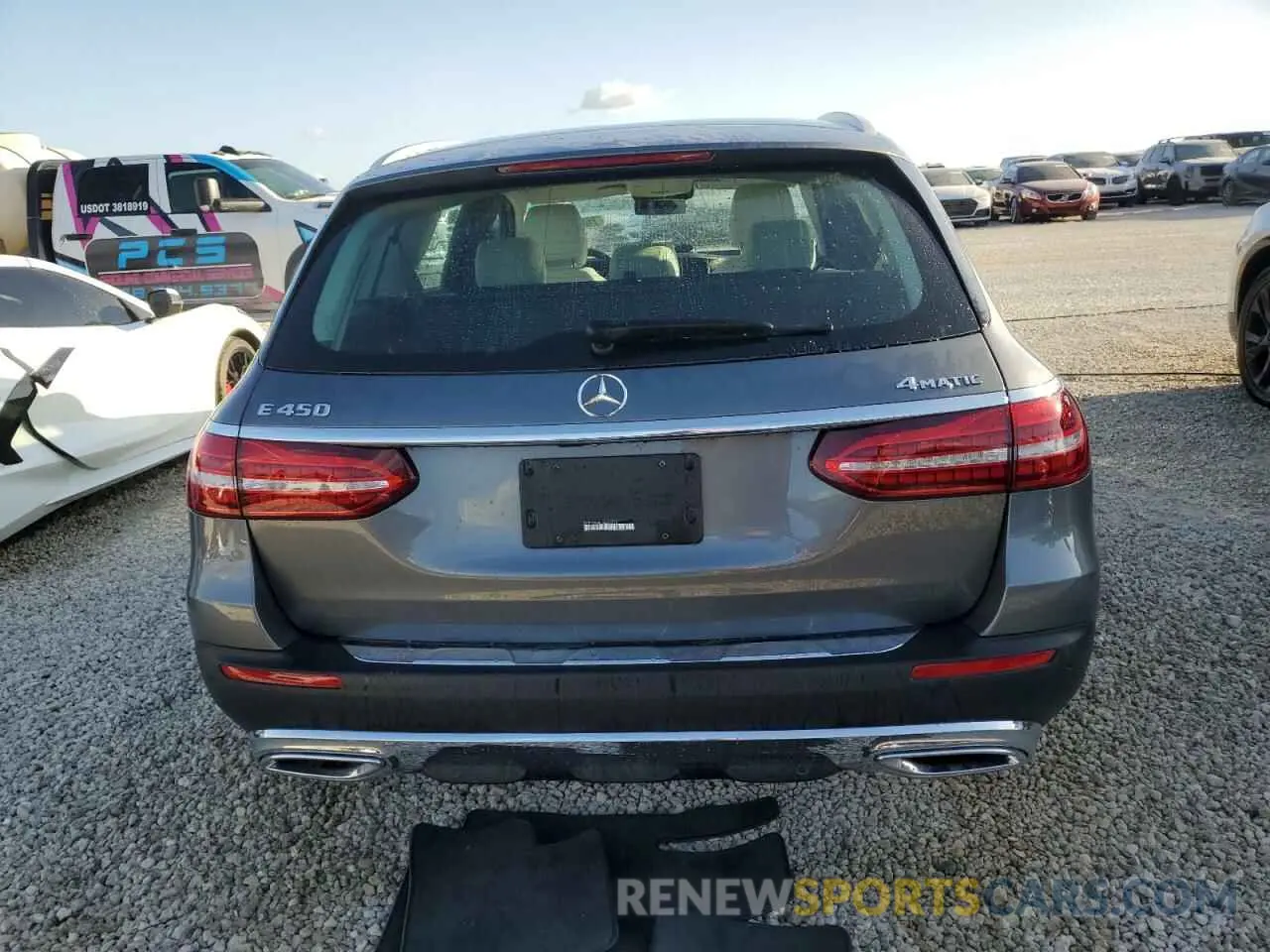 6 Photograph of a damaged car W1KZH6AB1NB038793 MERCEDES-BENZ E-CLASS 2022