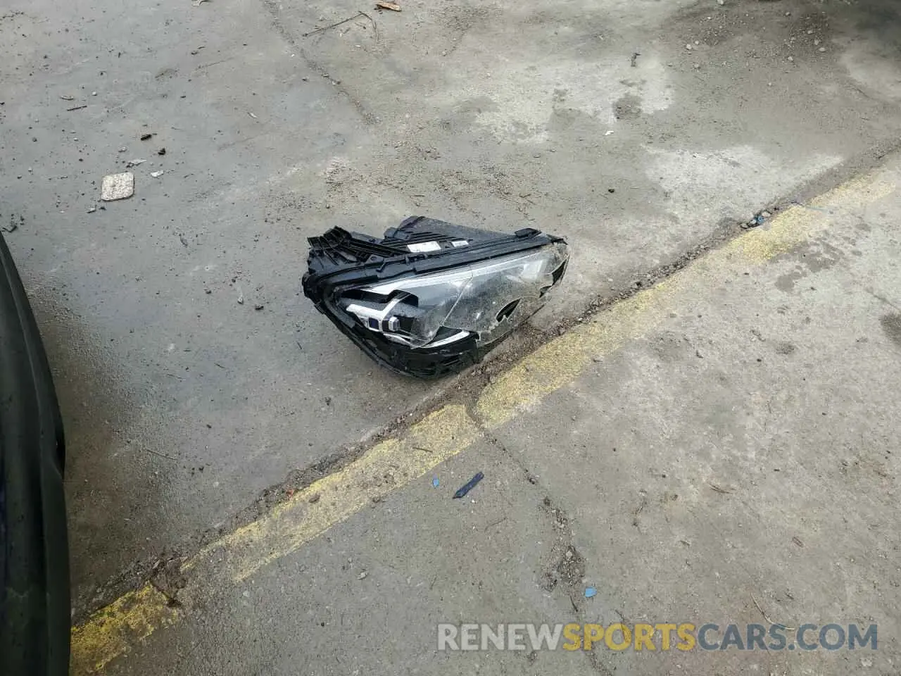 12 Photograph of a damaged car W1KZF5KBXPB138070 MERCEDES-BENZ E-CLASS 2023