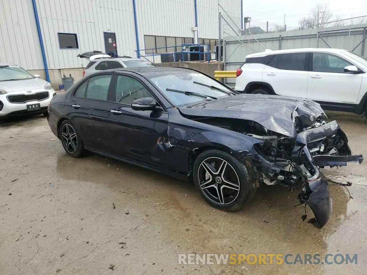 4 Photograph of a damaged car W1KZF5KBXPB138070 MERCEDES-BENZ E-CLASS 2023
