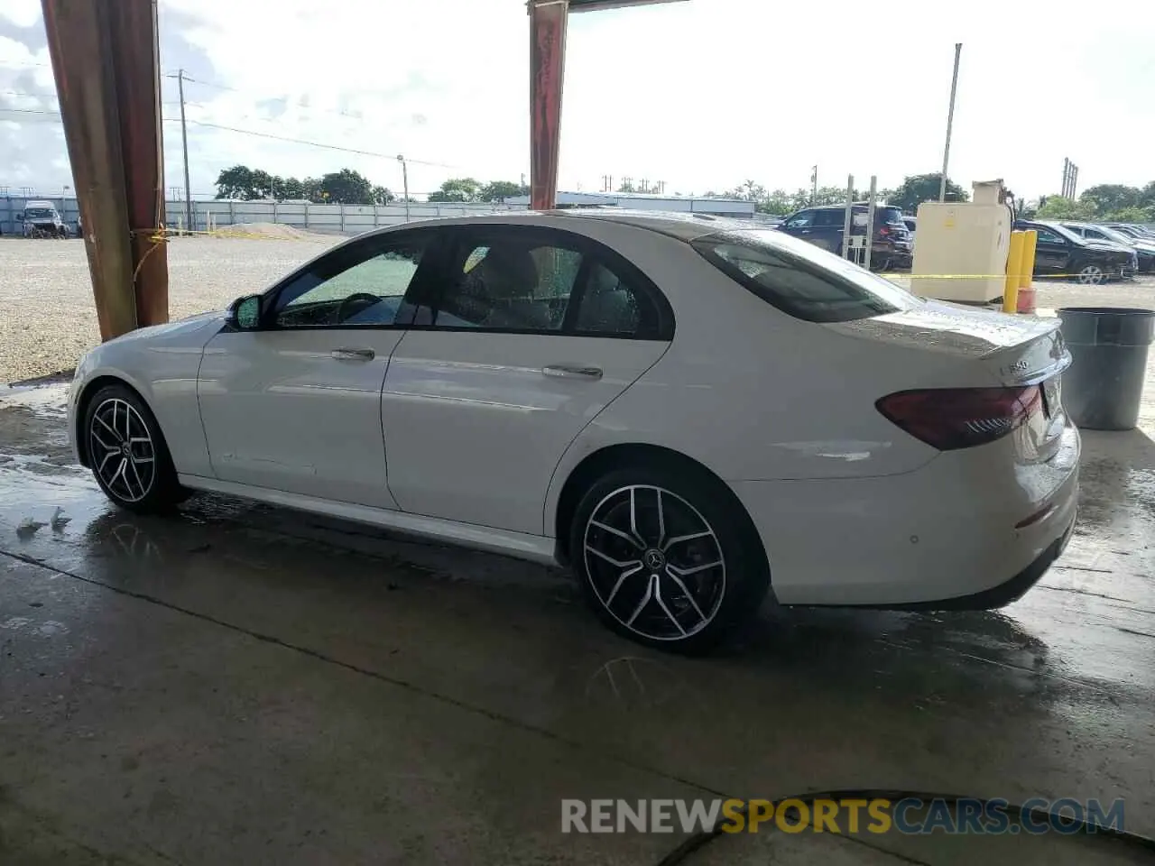 2 Photograph of a damaged car W1KZF8DB0PB147049 MERCEDES-BENZ E-CLASS 2023