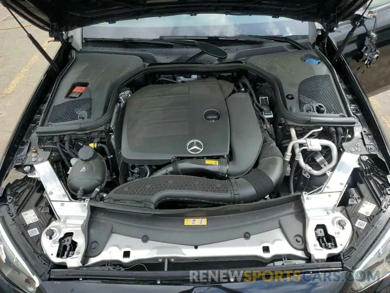 11 Photograph of a damaged car W1KZF8DB5PB186669 MERCEDES-BENZ E-CLASS 2023