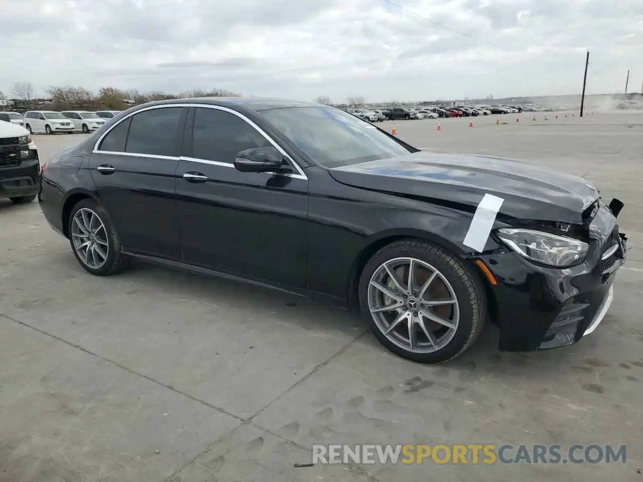 4 Photograph of a damaged car W1KZF8EB8PB119448 MERCEDES-BENZ E-CLASS 2023