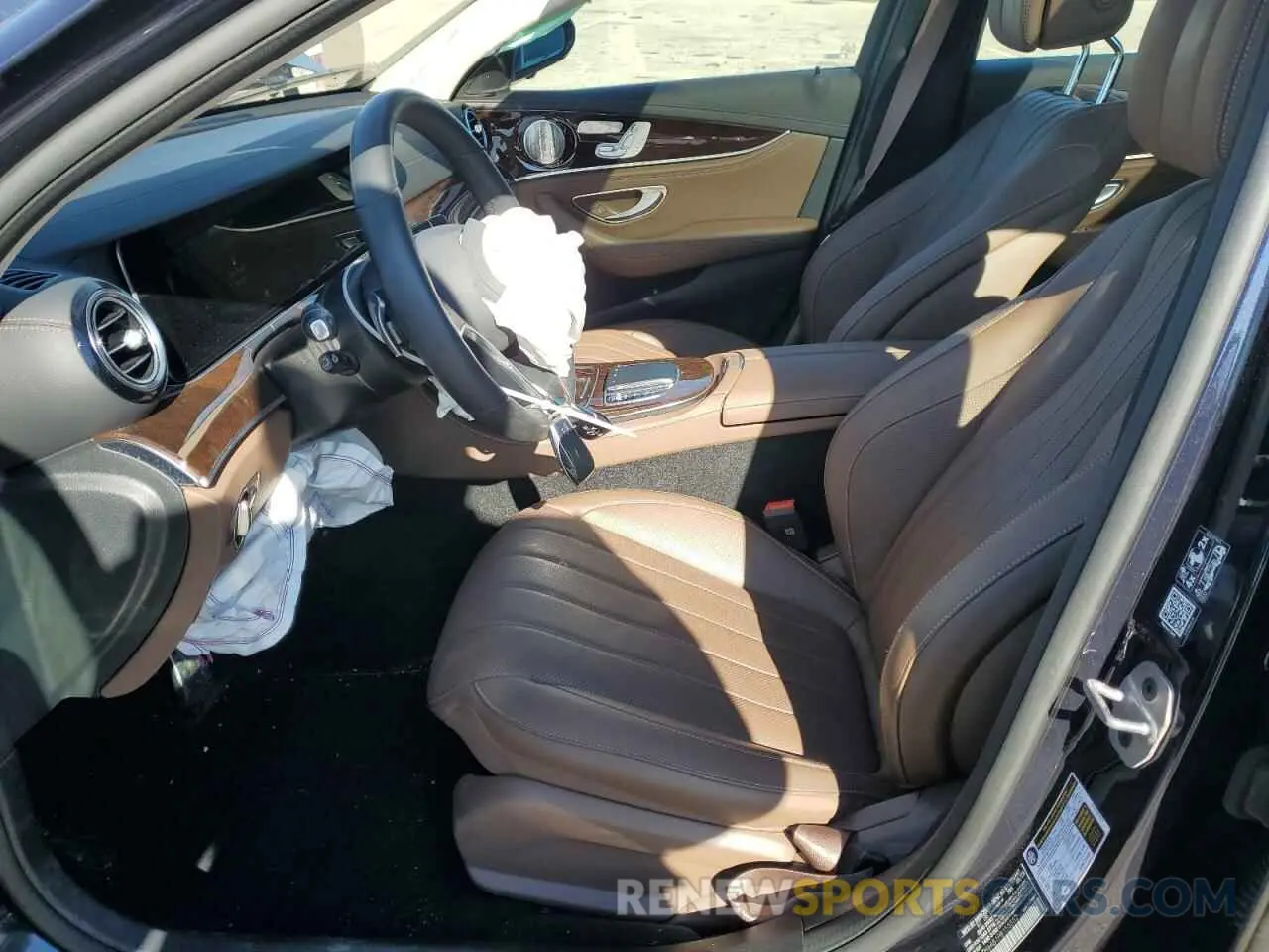 7 Photograph of a damaged car W1KZH6AB1PB155552 MERCEDES-BENZ E-CLASS 2023