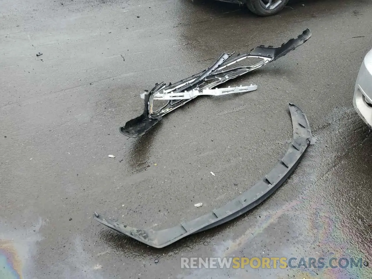 12 Photograph of a damaged car W1KZH6AB1PB183755 MERCEDES-BENZ E-CLASS 2023