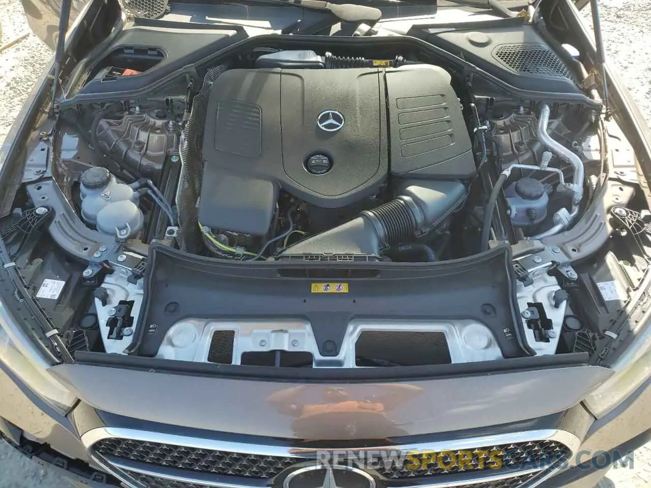 11 Photograph of a damaged car W1KLF4HB8RA050814 MERCEDES-BENZ E-CLASS 2024