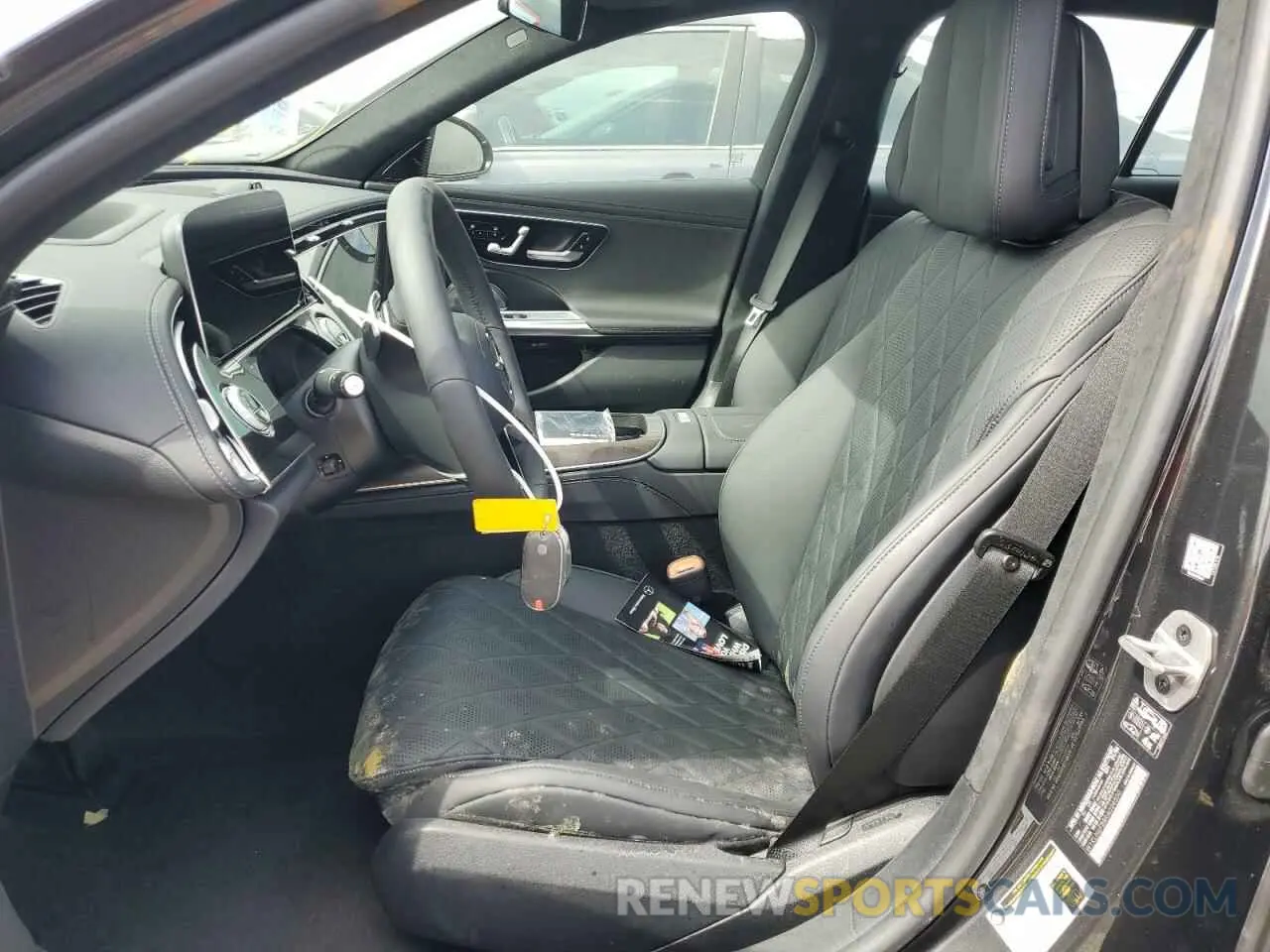 7 Photograph of a damaged car W1KLH6FB8RA024500 MERCEDES-BENZ E-CLASS 2024