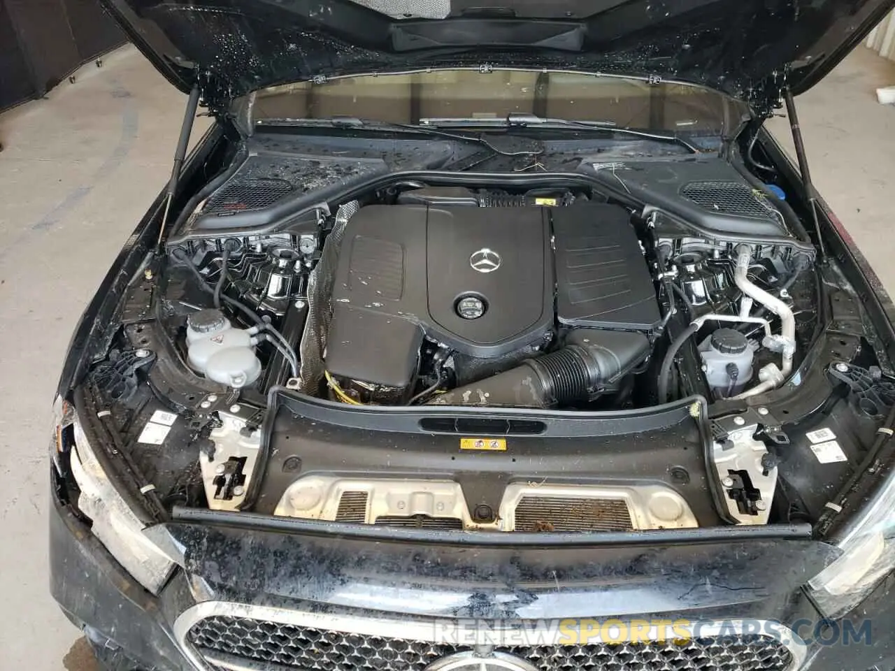 11 Photograph of a damaged car W1KLF4GB4SA145846 MERCEDES-BENZ E-CLASS 2025