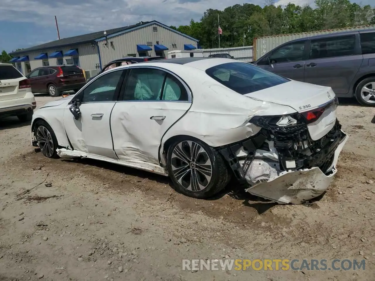 2 Photograph of a damaged car W1KLF4GB7SA135800 MERCEDES-BENZ E-CLASS 2025
