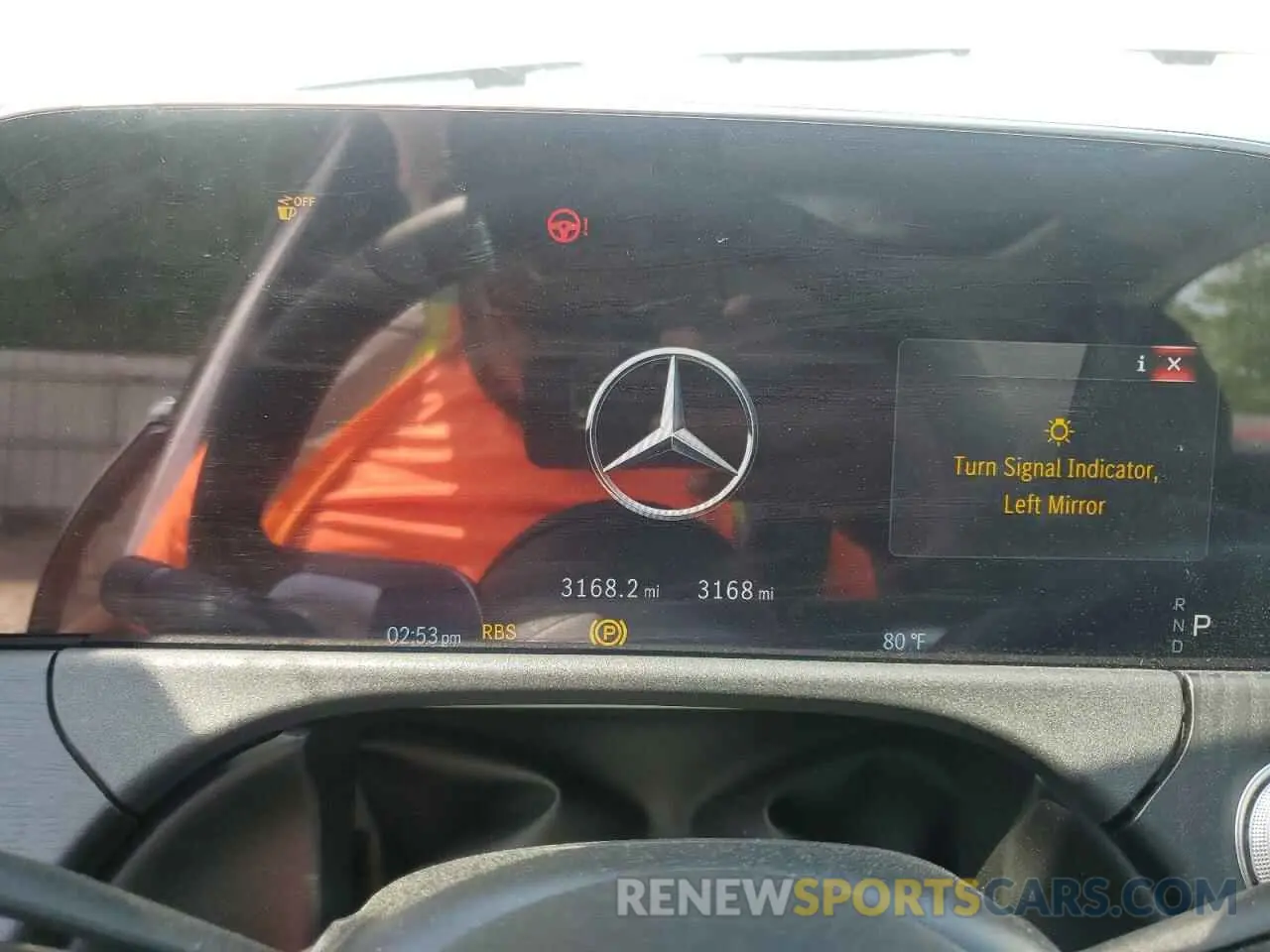 9 Photograph of a damaged car W1KLF4GB7SA135800 MERCEDES-BENZ E-CLASS 2025