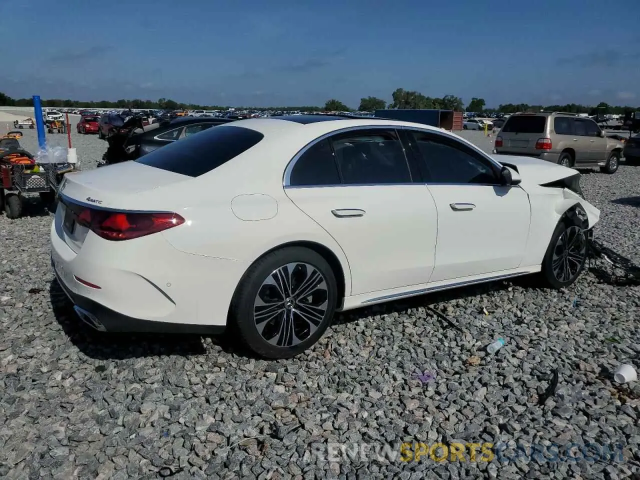 3 Photograph of a damaged car W1KLF4HB3SA134786 MERCEDES-BENZ E-CLASS 2025
