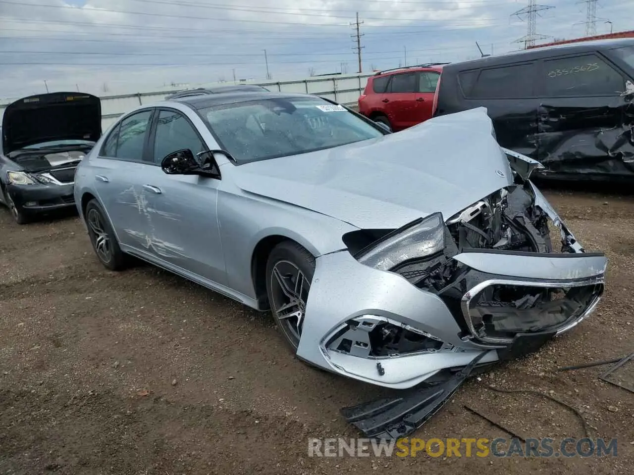 4 Photograph of a damaged car W1KLF4HBXSA155389 MERCEDES-BENZ E-CLASS 2025