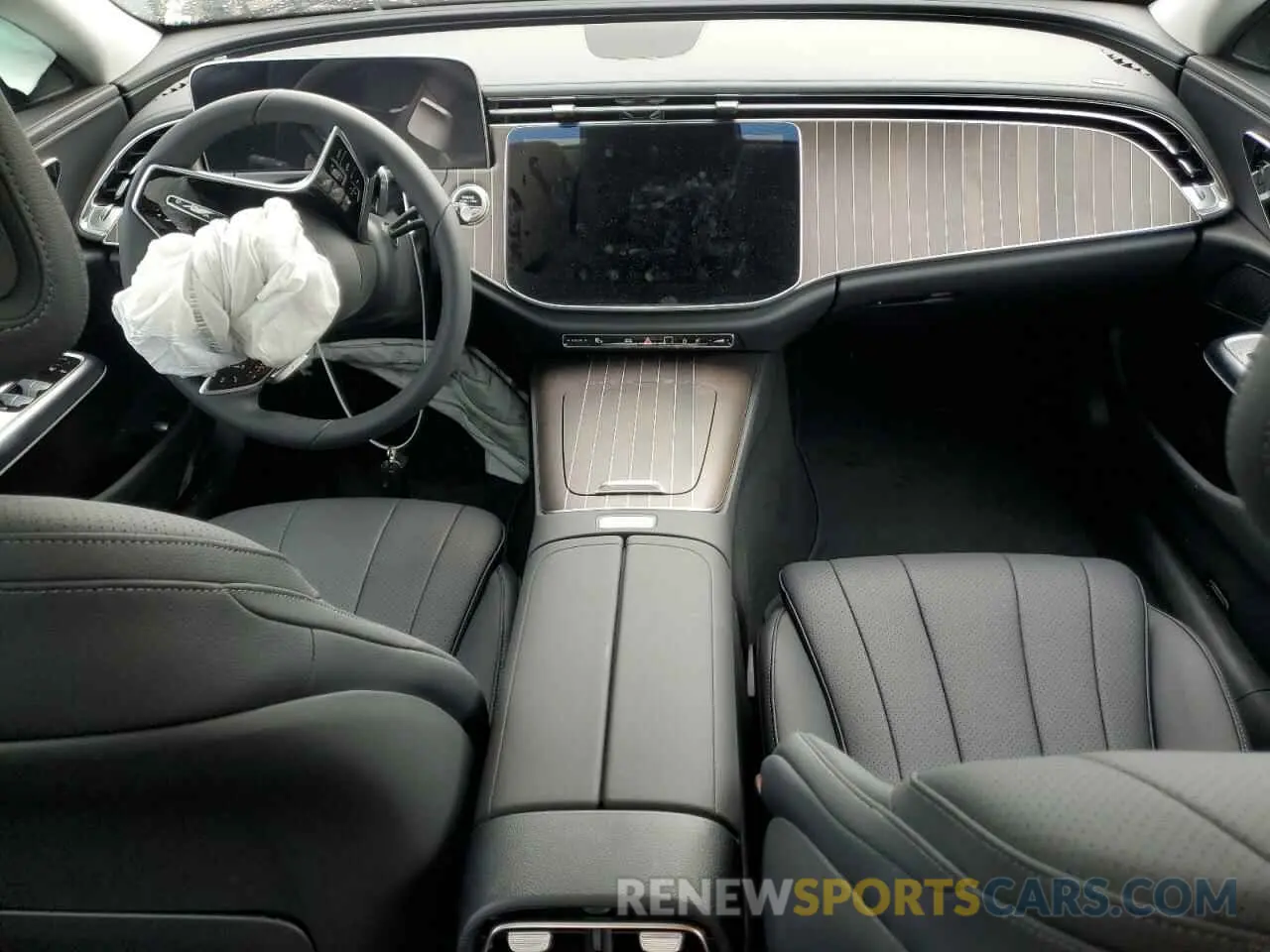 8 Photograph of a damaged car W1KLF4HBXSA155389 MERCEDES-BENZ E-CLASS 2025