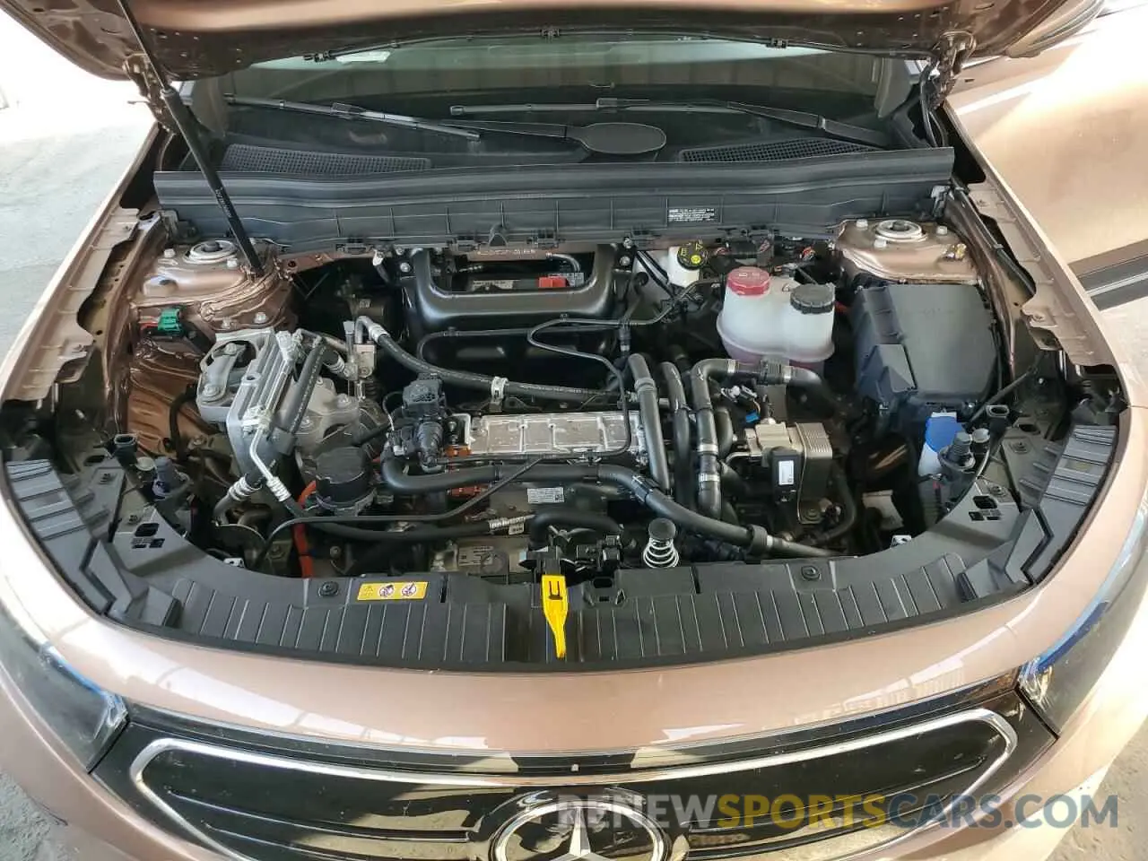 12 Photograph of a damaged car W1N9M0CB7PN061893 MERCEDES-BENZ EQB 250+ 2023