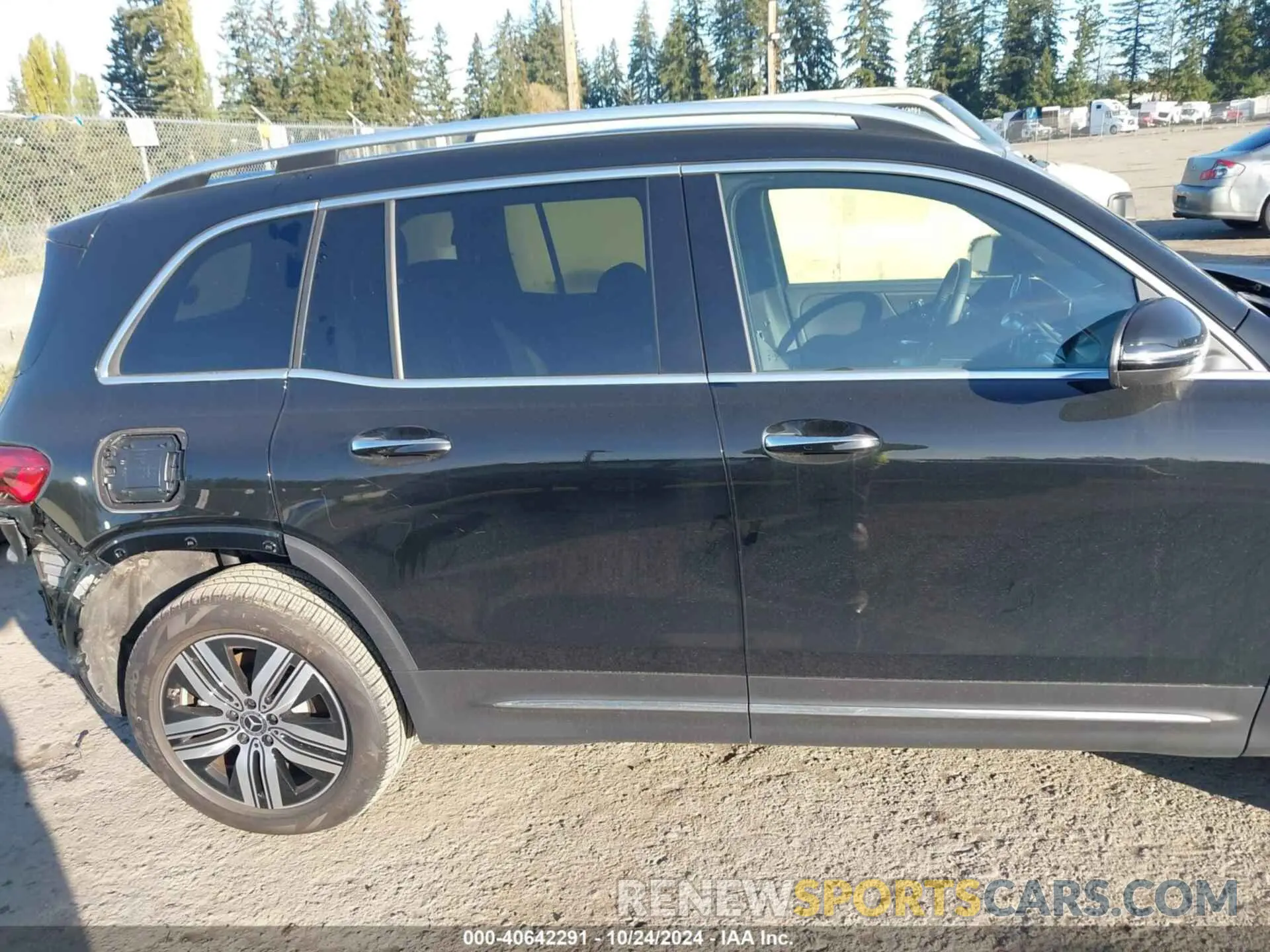 14 Photograph of a damaged car W1N9M0CB1PN049450 MERCEDES-BENZ EQB 250 SUV 2023