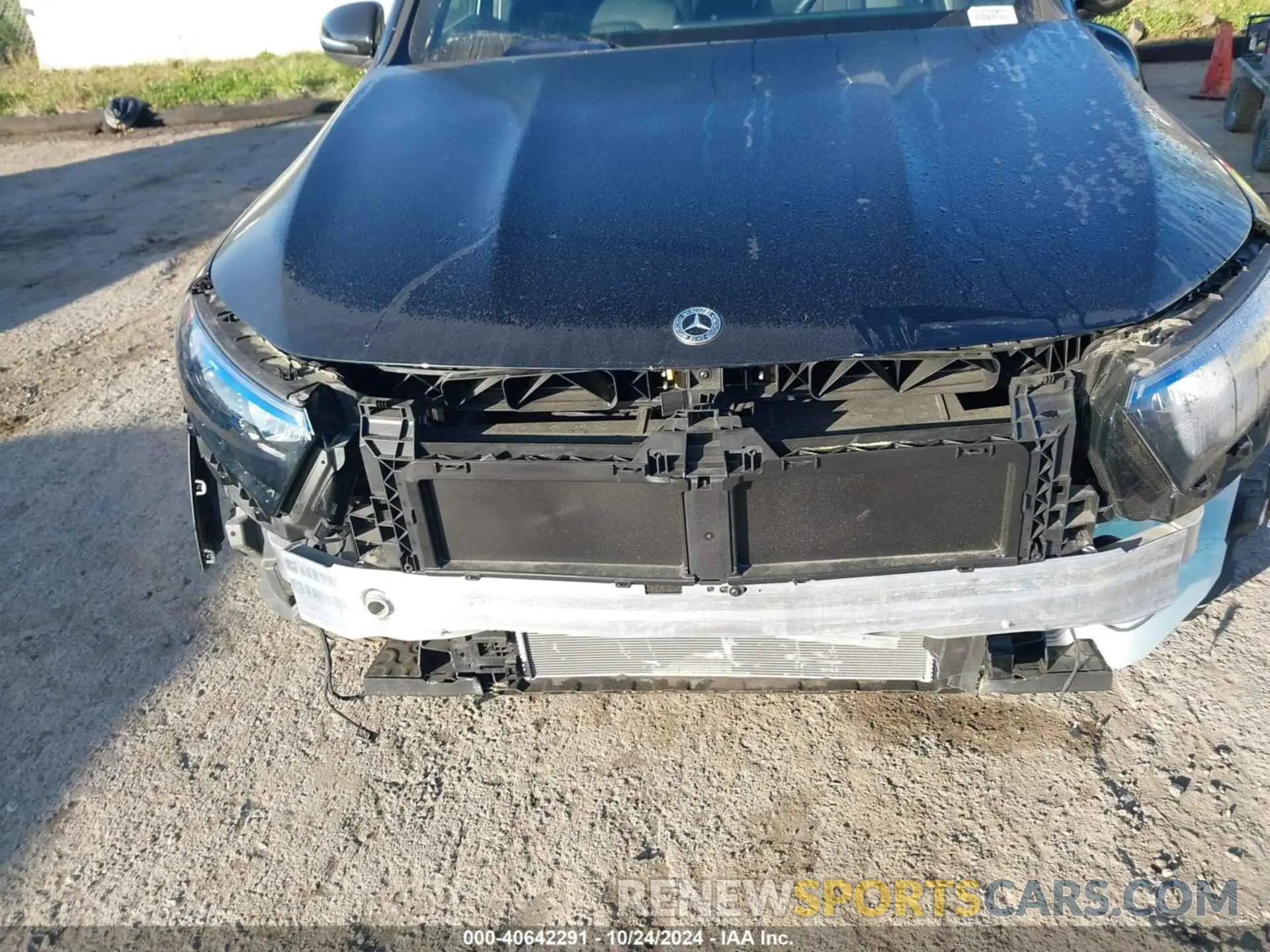 21 Photograph of a damaged car W1N9M0CB1PN049450 MERCEDES-BENZ EQB 250 SUV 2023