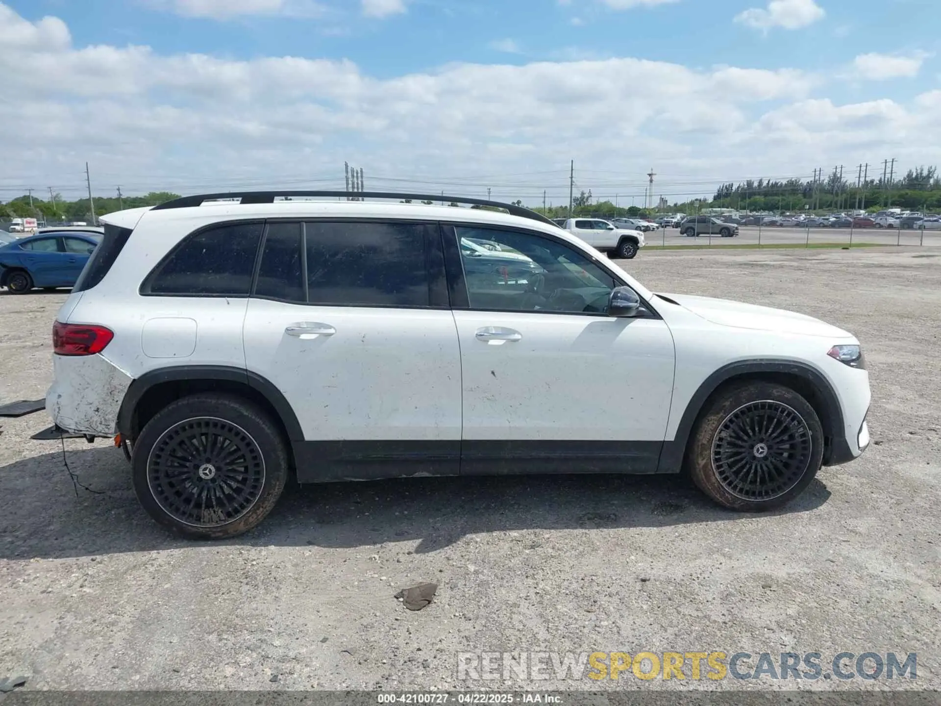 13 Photograph of a damaged car W1N9M0CB7RN109945 MERCEDES-BENZ EQB 250 SUV 2024