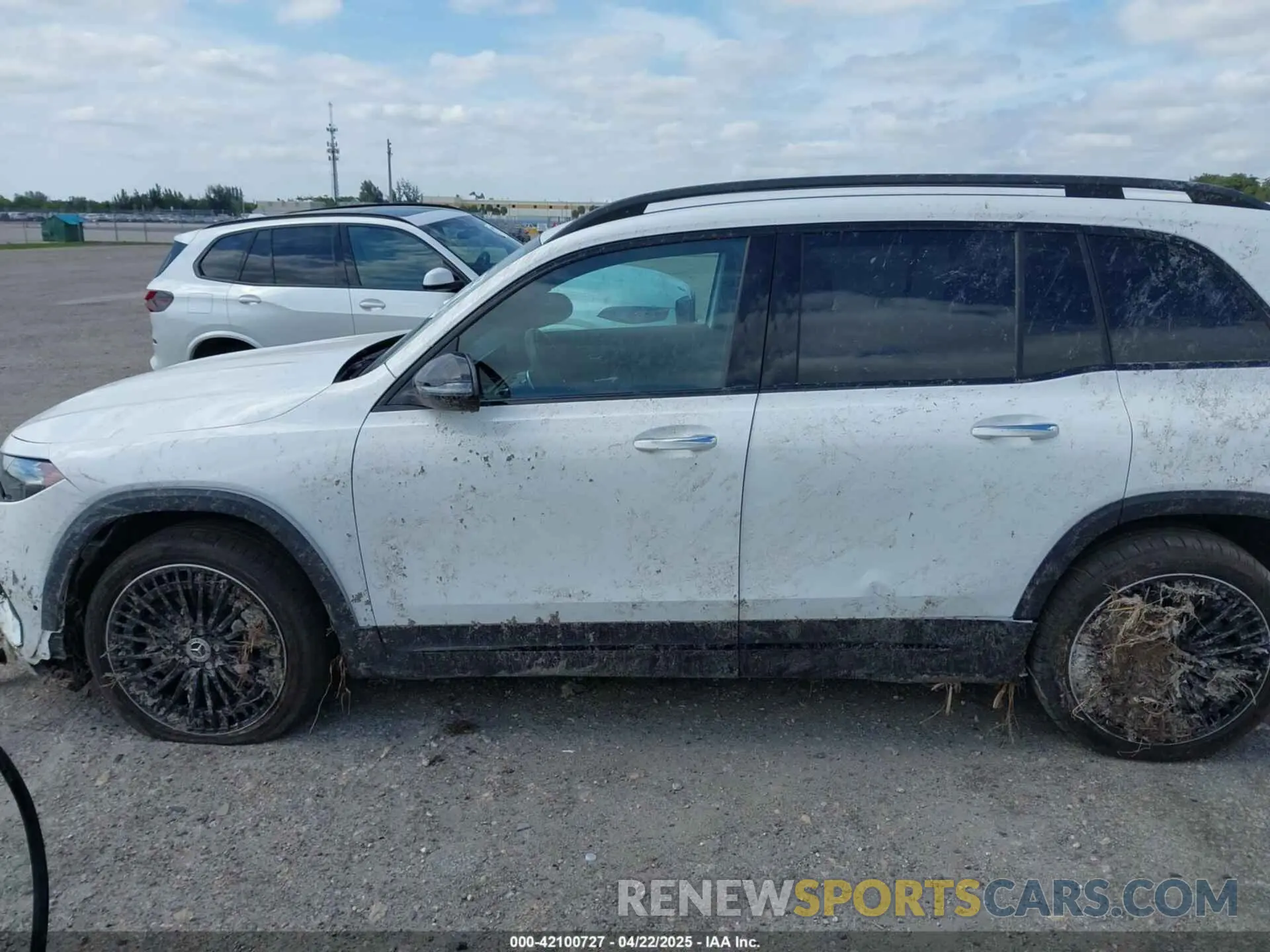 6 Photograph of a damaged car W1N9M0CB7RN109945 MERCEDES-BENZ EQB 250 SUV 2024
