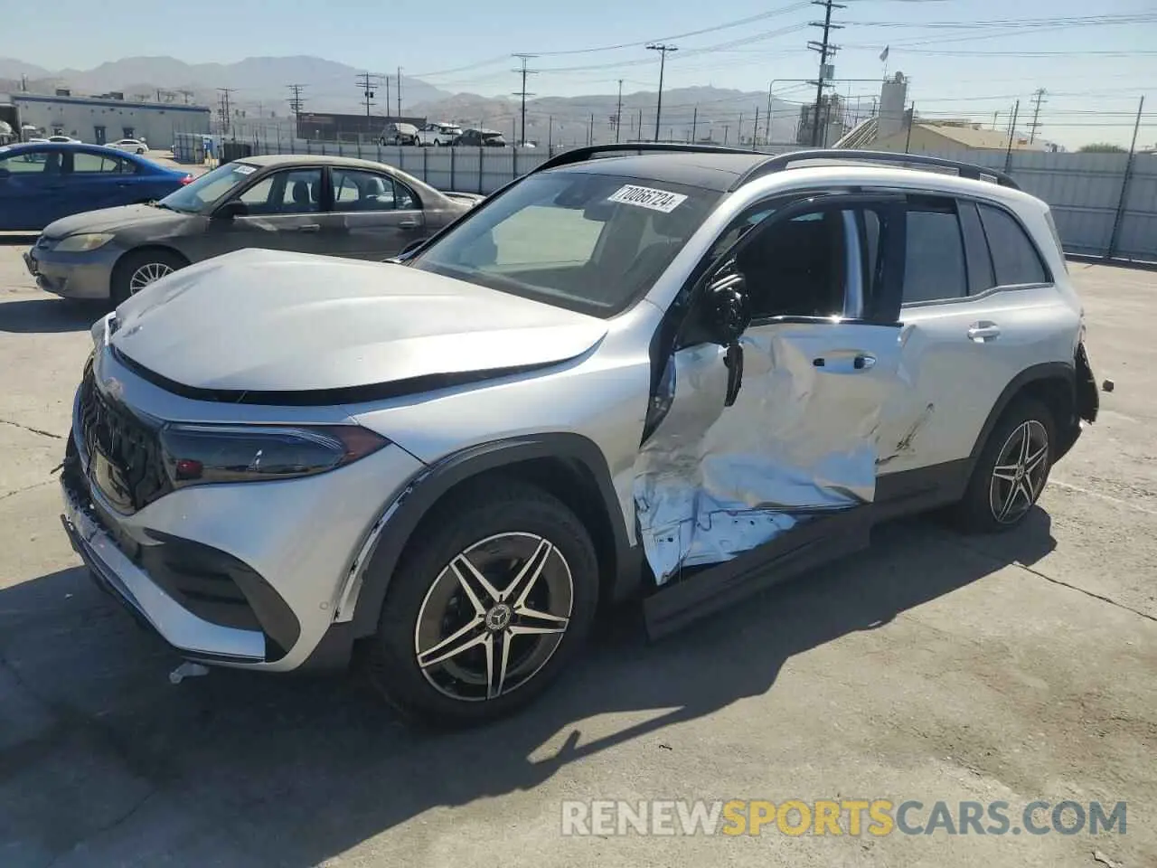 1 Photograph of a damaged car W1N9M0KB8PN068336 MERCEDES-BENZ EQB 300 4M 2023