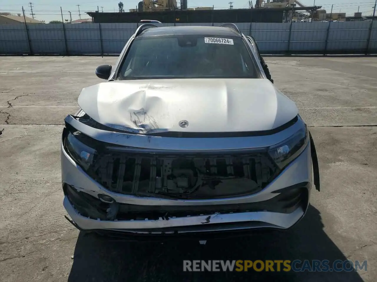 5 Photograph of a damaged car W1N9M0KB8PN068336 MERCEDES-BENZ EQB 300 4M 2023