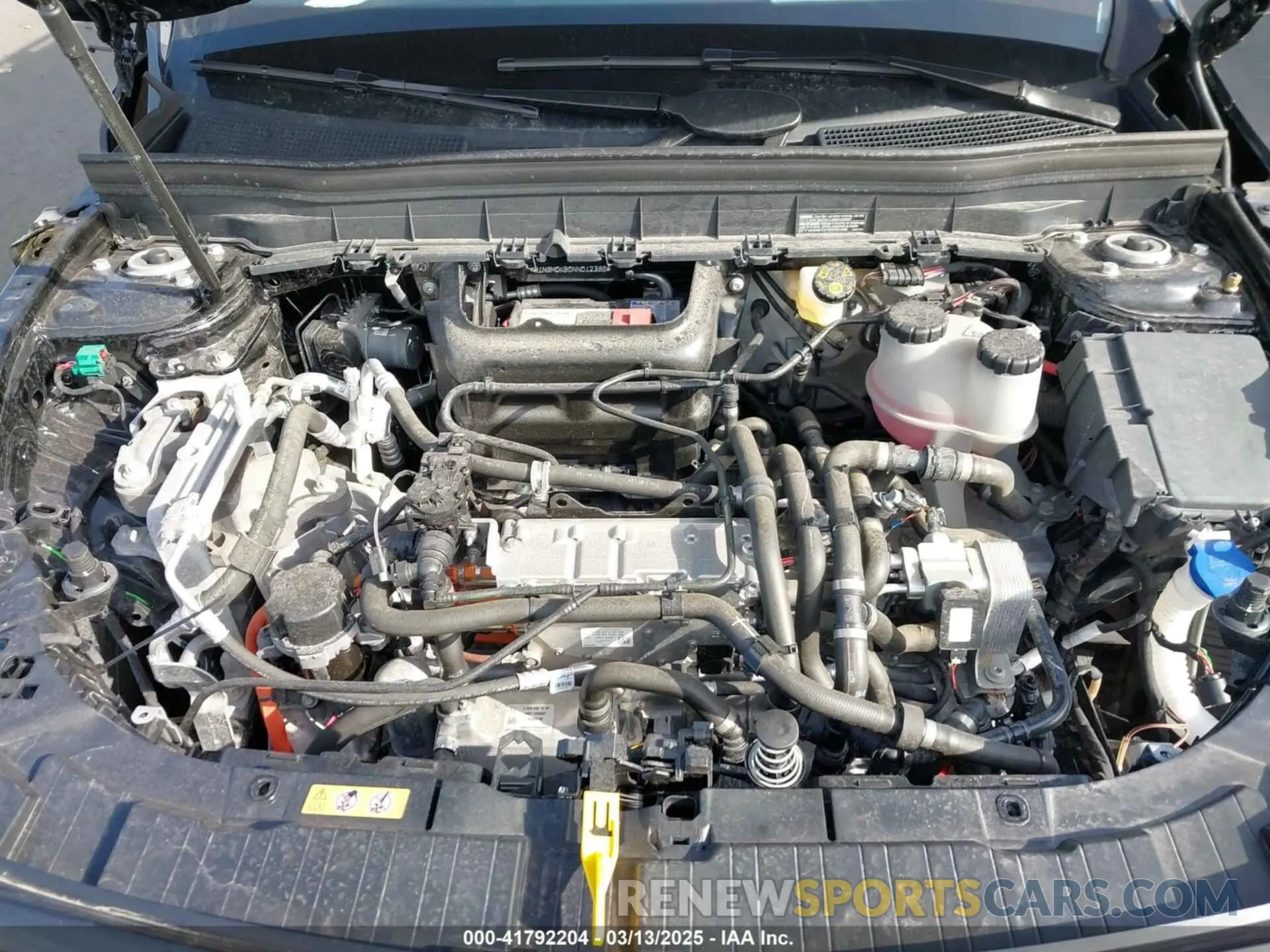 10 Photograph of a damaged car W1N9M0KB0NN012386 MERCEDES-BENZ EQB 300 SUV 2022