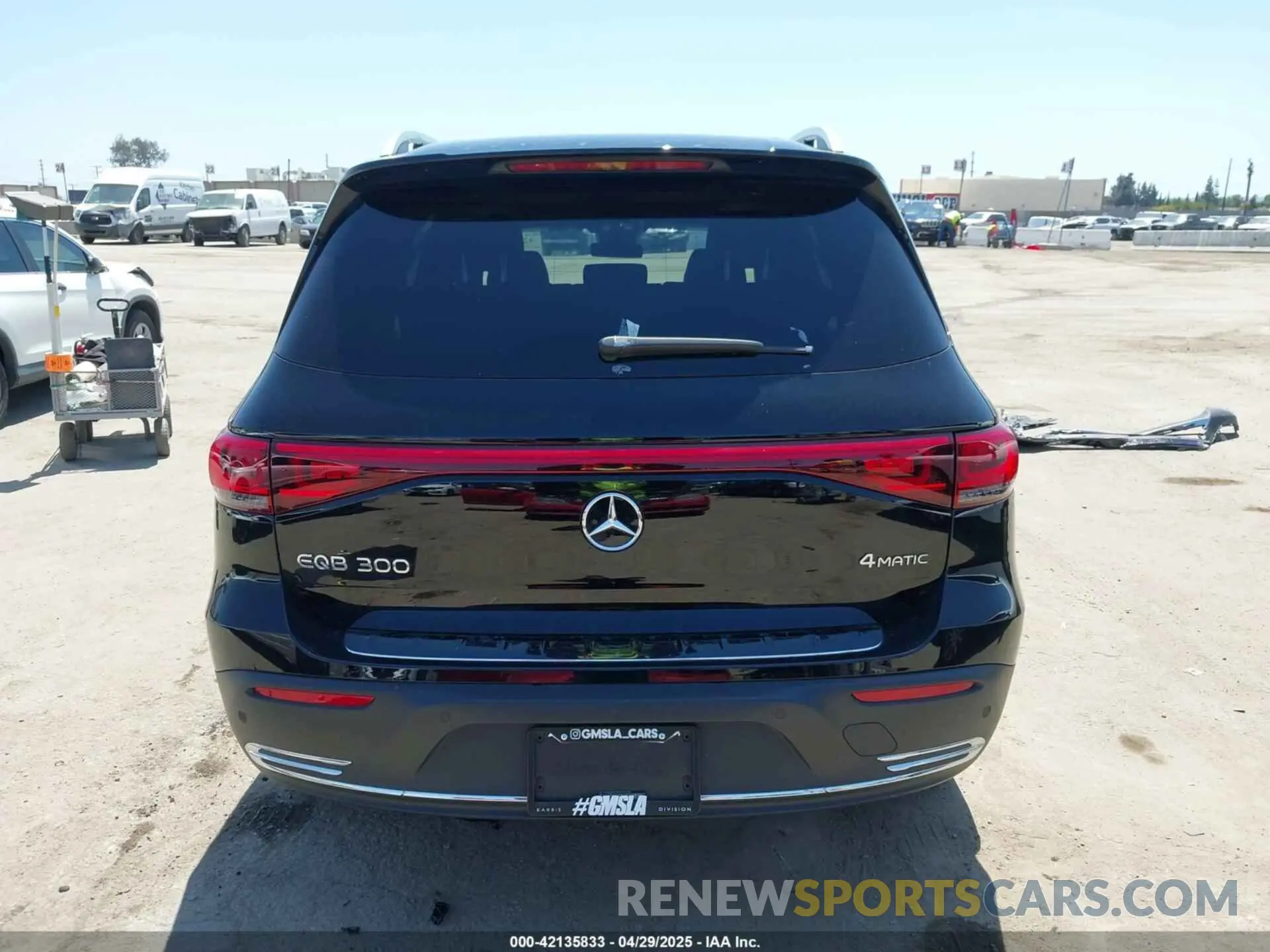 17 Photograph of a damaged car W1N9M0KB0PN059498 MERCEDES-BENZ EQB 300 SUV 2023