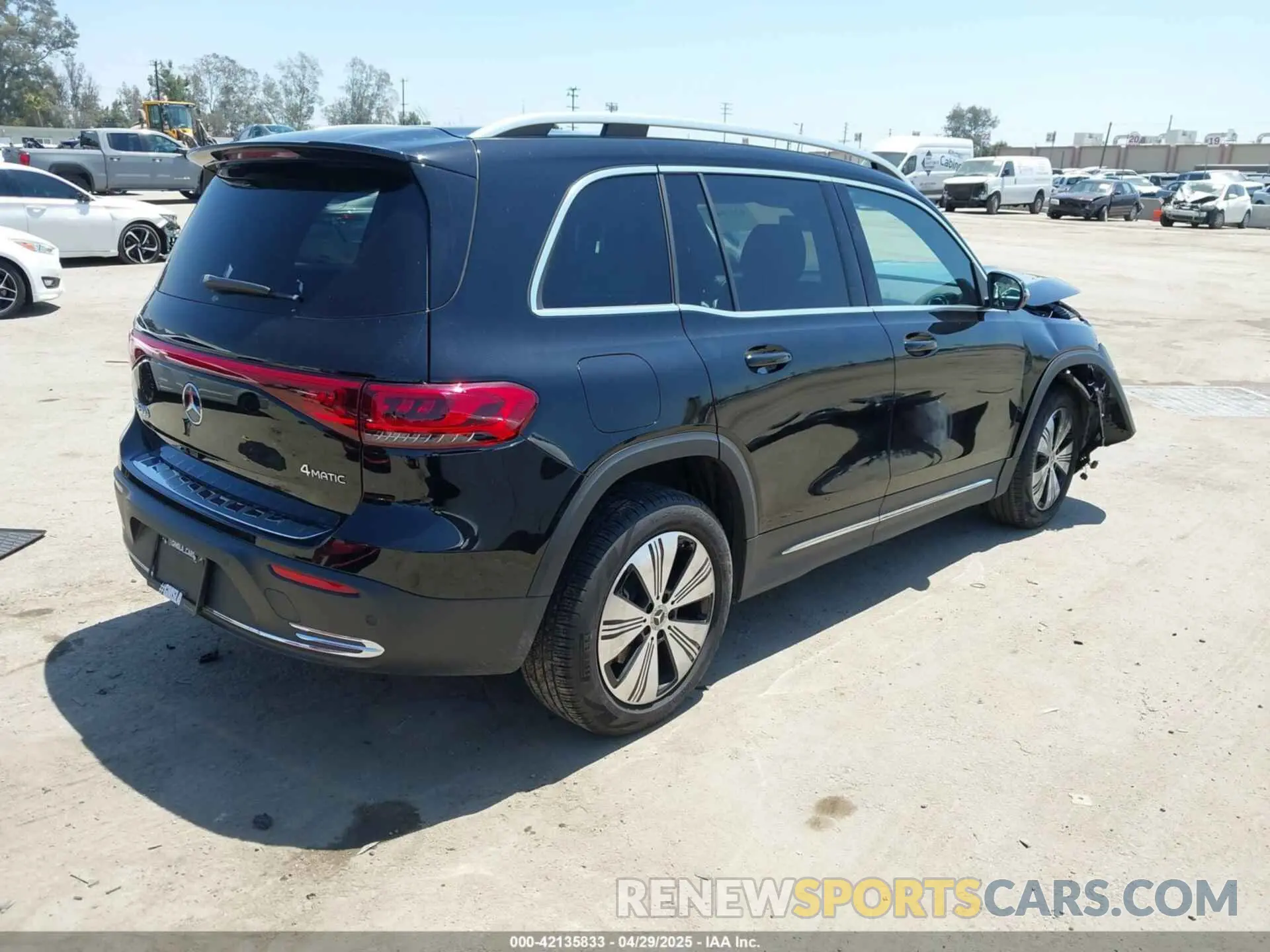 4 Photograph of a damaged car W1N9M0KB0PN059498 MERCEDES-BENZ EQB 300 SUV 2023