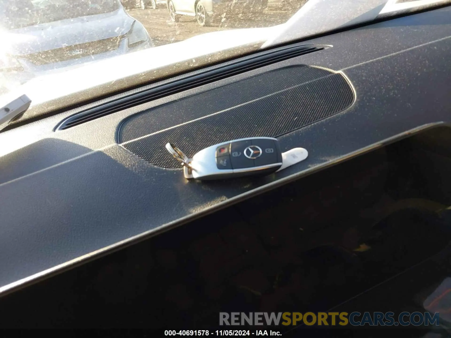 11 Photograph of a damaged car W1N9M0KB2PN067652 MERCEDES-BENZ EQB 300 SUV 2023