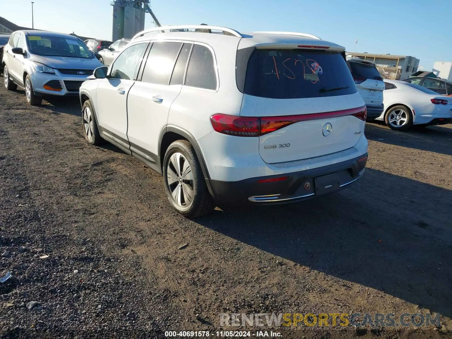 3 Photograph of a damaged car W1N9M0KB2PN067652 MERCEDES-BENZ EQB 300 SUV 2023