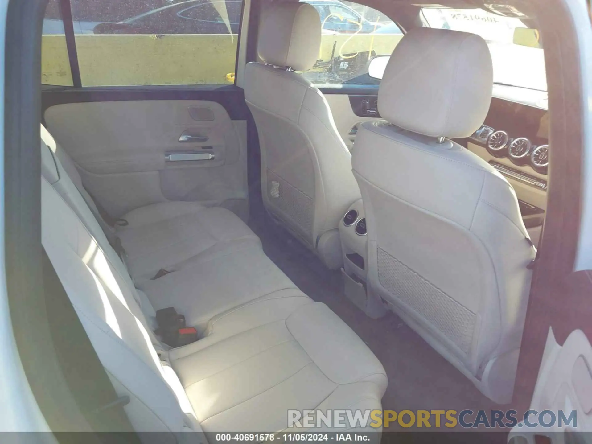 8 Photograph of a damaged car W1N9M0KB2PN067652 MERCEDES-BENZ EQB 300 SUV 2023