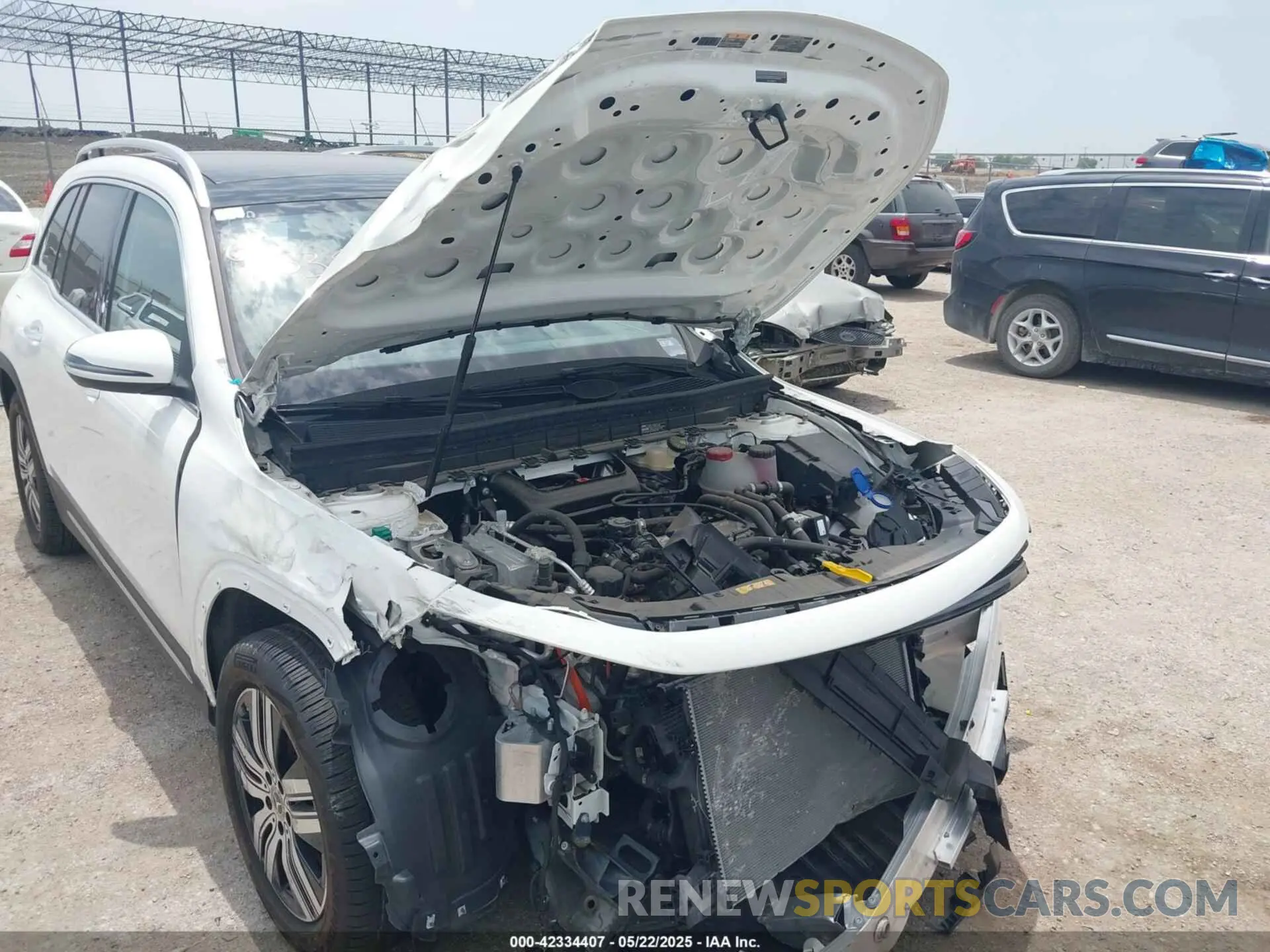 10 Photograph of a damaged car W1N9M0KB5PN061585 MERCEDES-BENZ EQB 300 SUV 2023