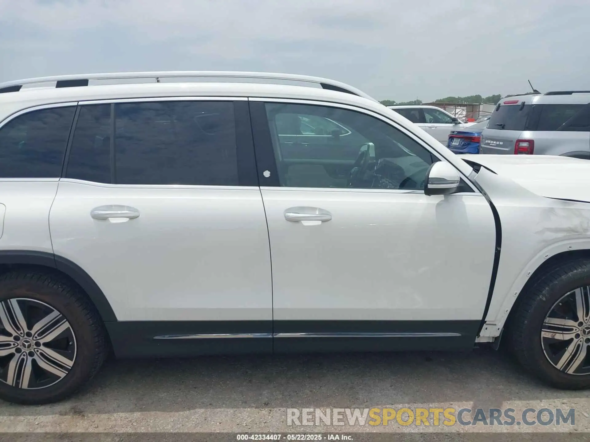 13 Photograph of a damaged car W1N9M0KB5PN061585 MERCEDES-BENZ EQB 300 SUV 2023