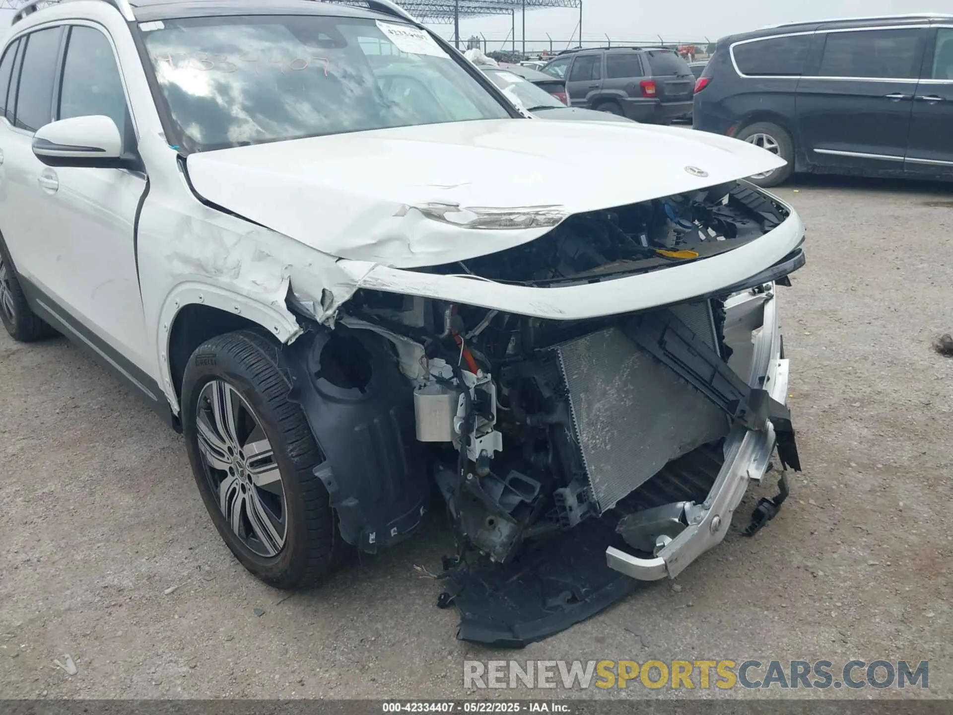 6 Photograph of a damaged car W1N9M0KB5PN061585 MERCEDES-BENZ EQB 300 SUV 2023