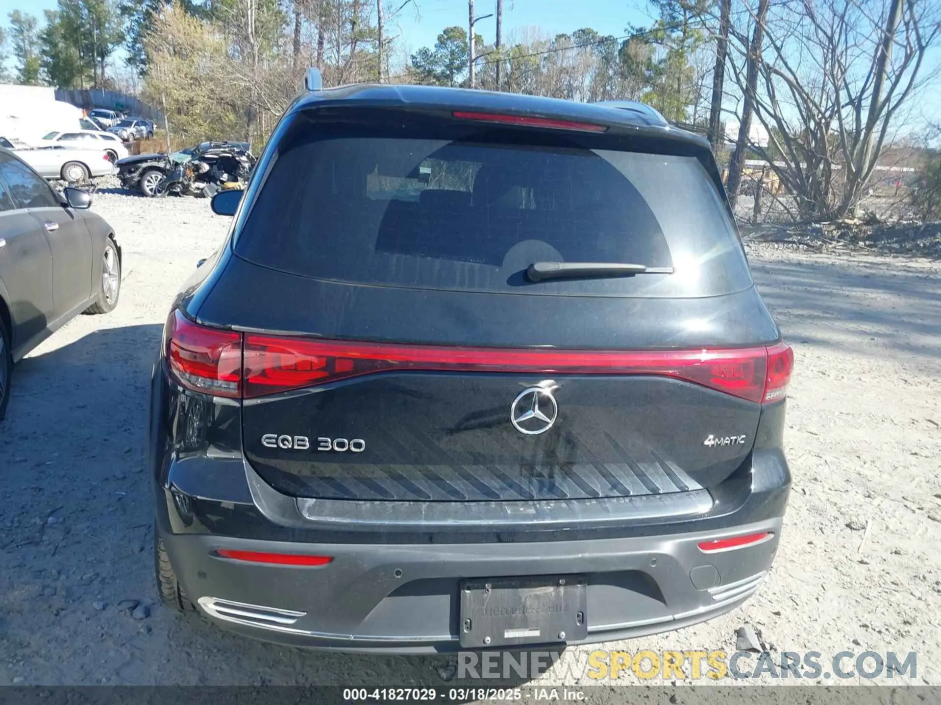 16 Photograph of a damaged car W1N9M0KBXPN050968 MERCEDES-BENZ EQB 300 SUV 2023