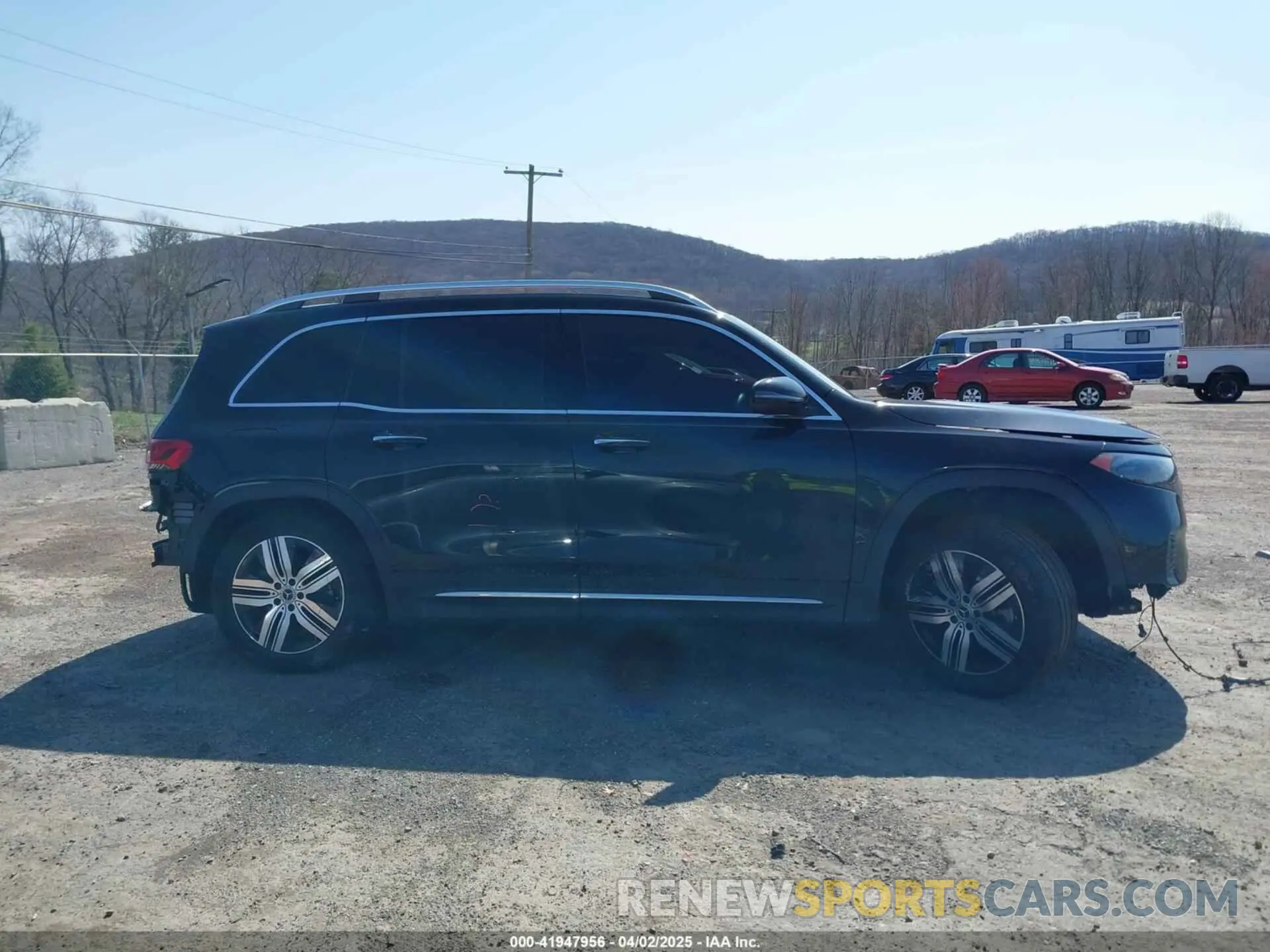 14 Photograph of a damaged car W1N9M0KBXPN054115 MERCEDES-BENZ EQB 300 SUV 2023