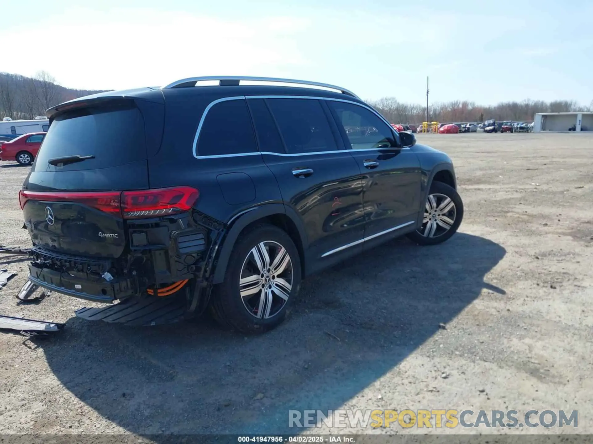 4 Photograph of a damaged car W1N9M0KBXPN054115 MERCEDES-BENZ EQB 300 SUV 2023