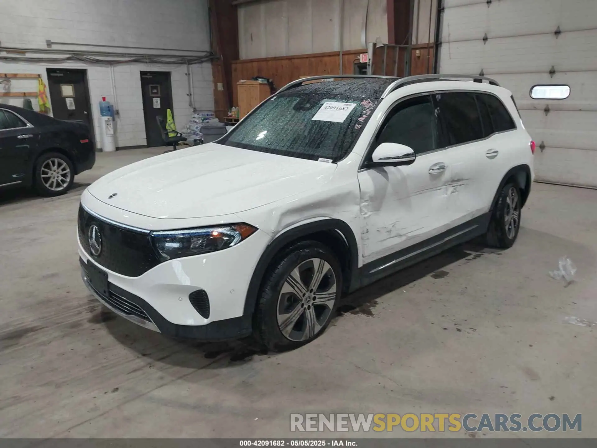 2 Photograph of a damaged car W1N9M0KB7RN078343 MERCEDES-BENZ EQB 300 SUV 2024