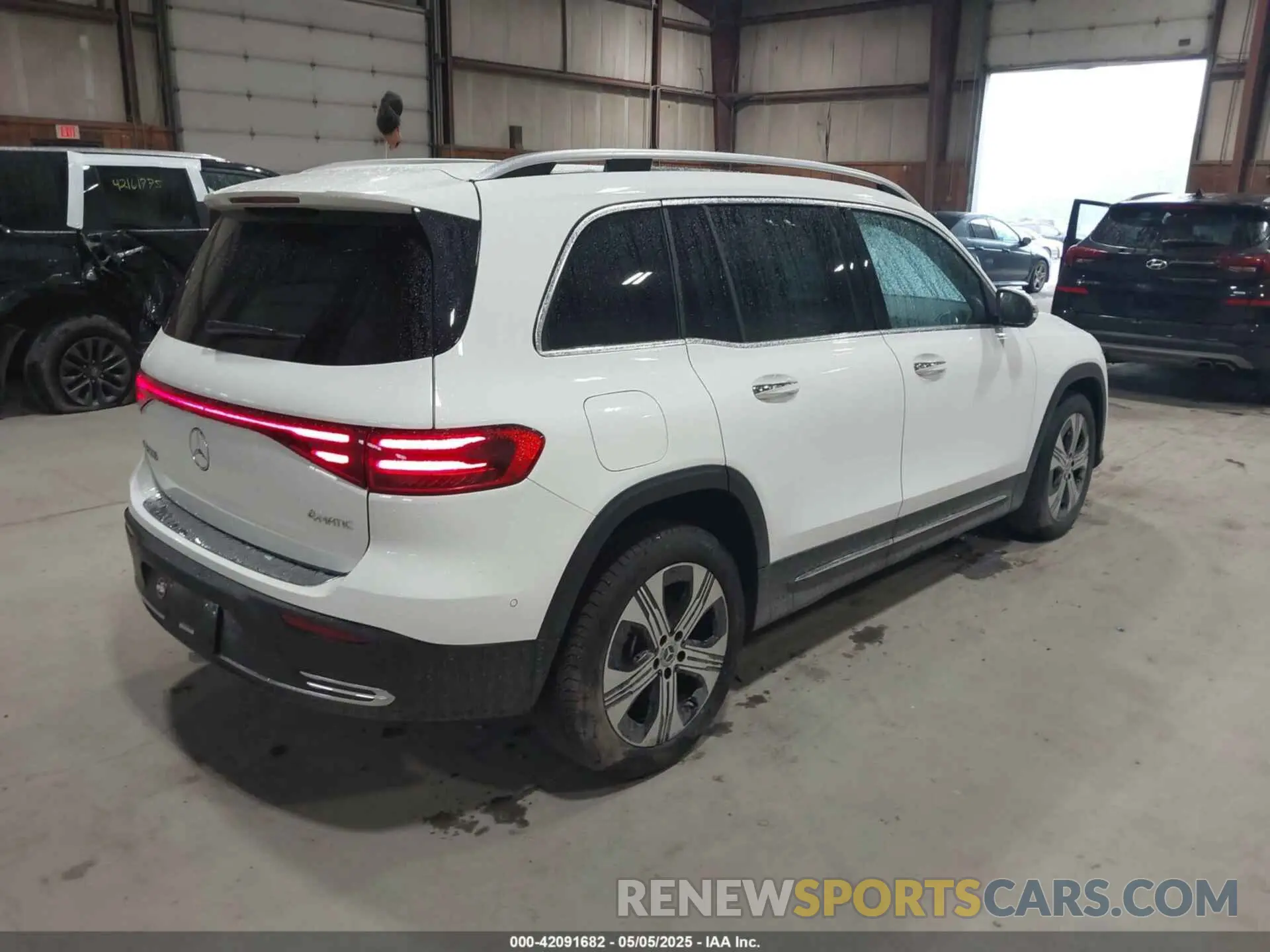 4 Photograph of a damaged car W1N9M0KB7RN078343 MERCEDES-BENZ EQB 300 SUV 2024