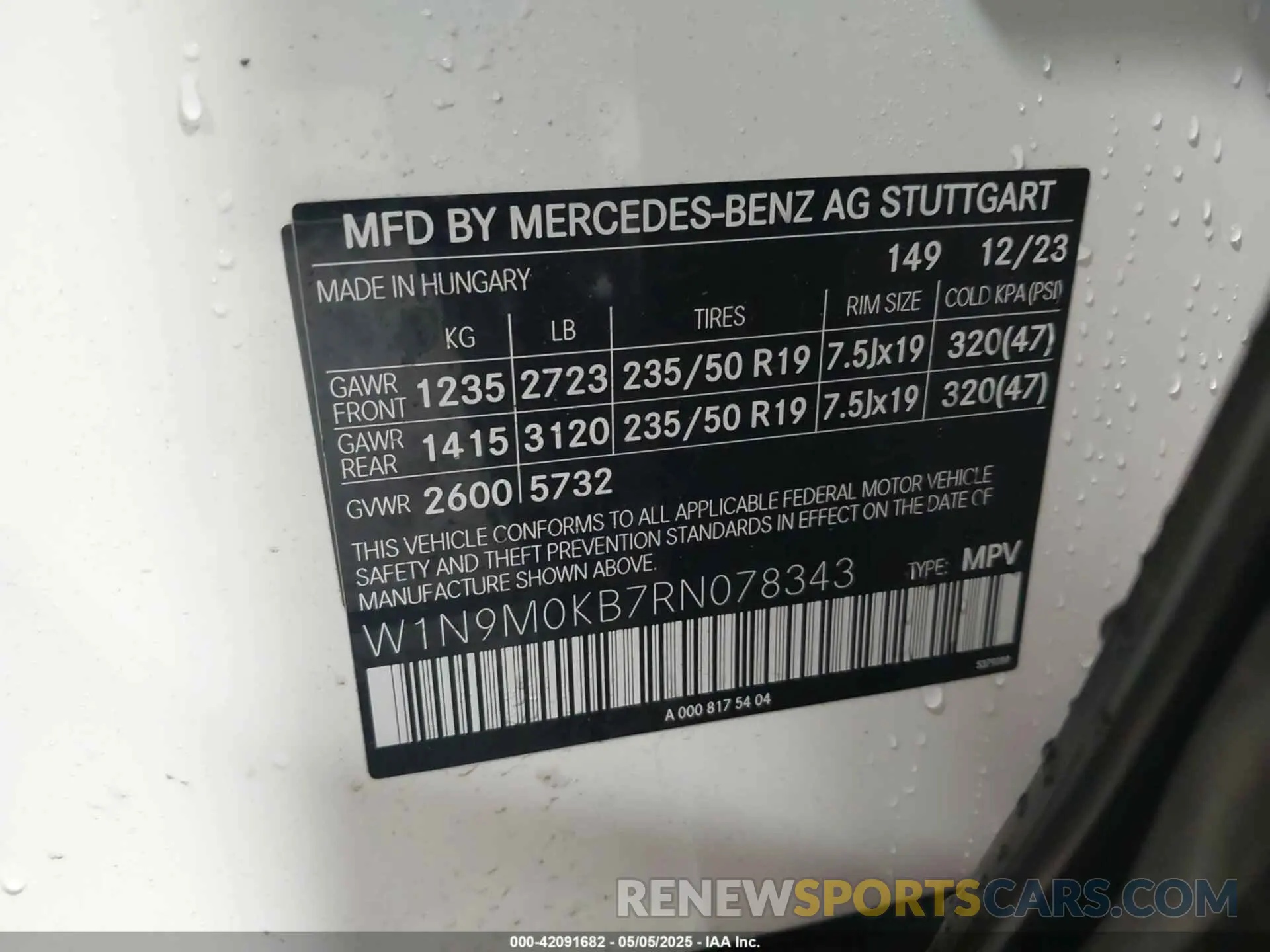 9 Photograph of a damaged car W1N9M0KB7RN078343 MERCEDES-BENZ EQB 300 SUV 2024